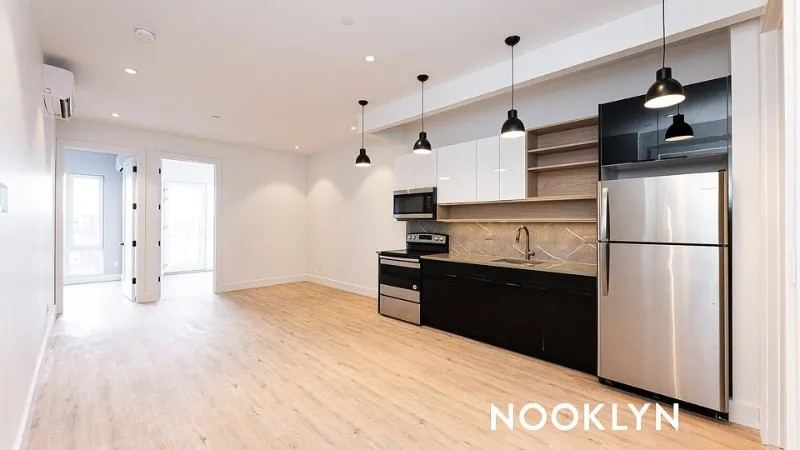 Finished kitchen at Brooklyn Ave, East Flatbush, Brooklyn — photo 4