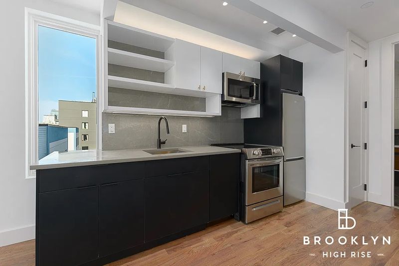 Finished kitchen at Rogers Ave, Flatbush, Brooklyn — photo 9