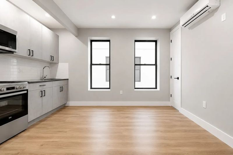 Finished kitchen at St Johns Pl, Crown Heights, Brooklyn — photo 4